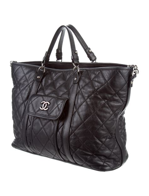 large zipped shopping bag chanel